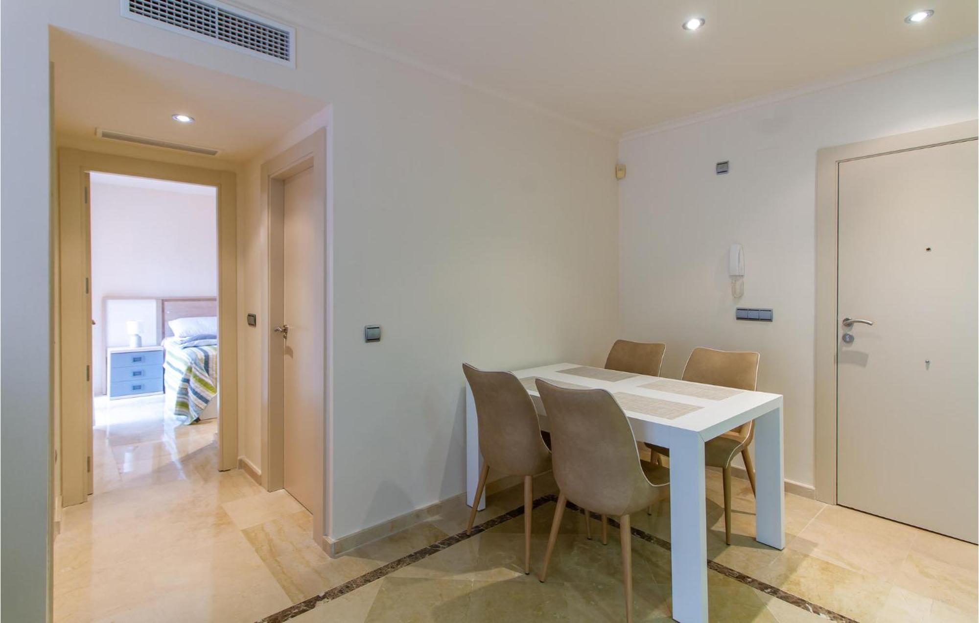 Lovely Apartment In Los Alcazares With Kitchen Экстерьер фото