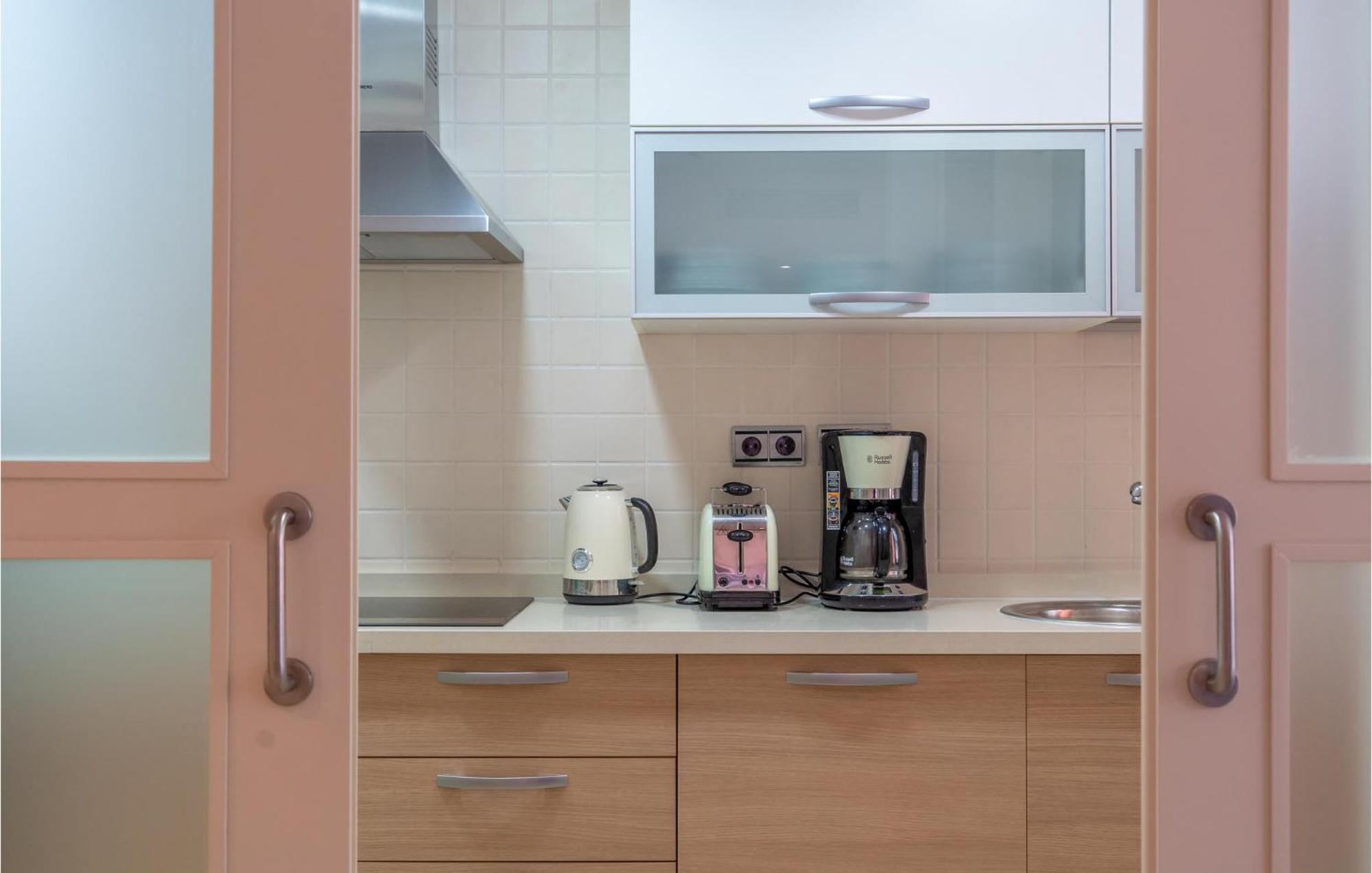 Lovely Apartment In Los Alcazares With Kitchen Экстерьер фото